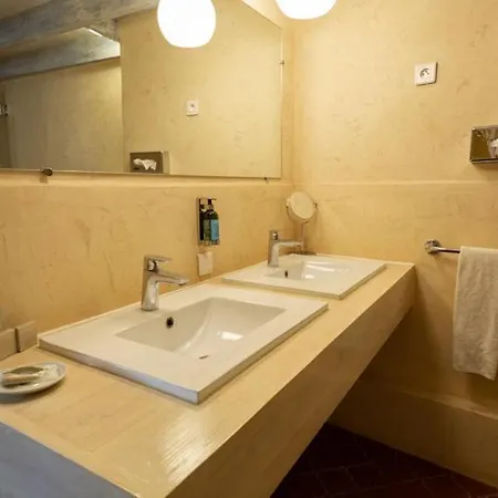Chateau De - Chateauzen 4*