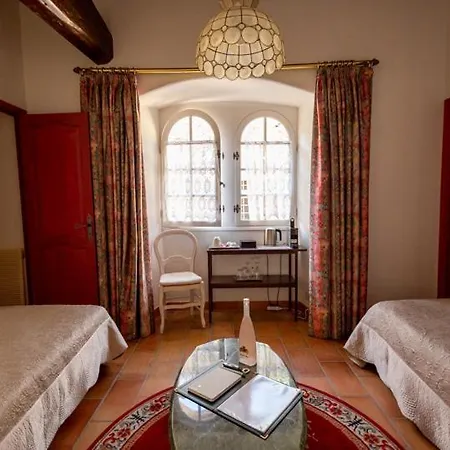 Hotel Chateau De - Chateauzen 4*