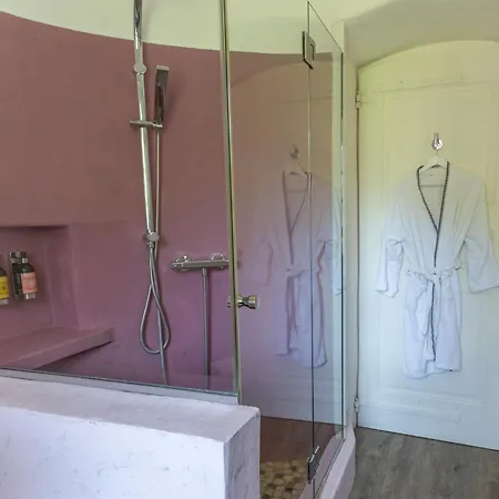 Chateau De - Chateauzen 4*